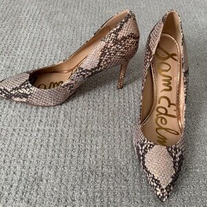 Sam Edelman Snake Print Heels Size 9.5